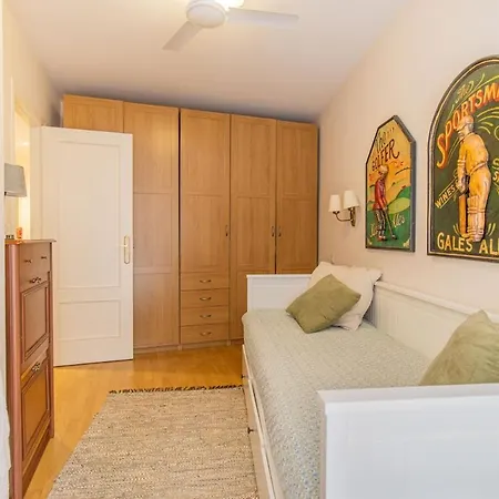 Relax Above The City-terrace, Views & Comfort *