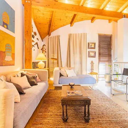 Relax Above The City-terrace, Views & Comfort * Huesca