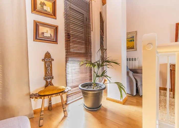 Relax Above The City-terrace, Views & Comfort Huesca