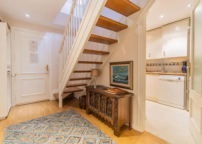 Lägenhet Relax Above The City-terrace, Views & Comfort *