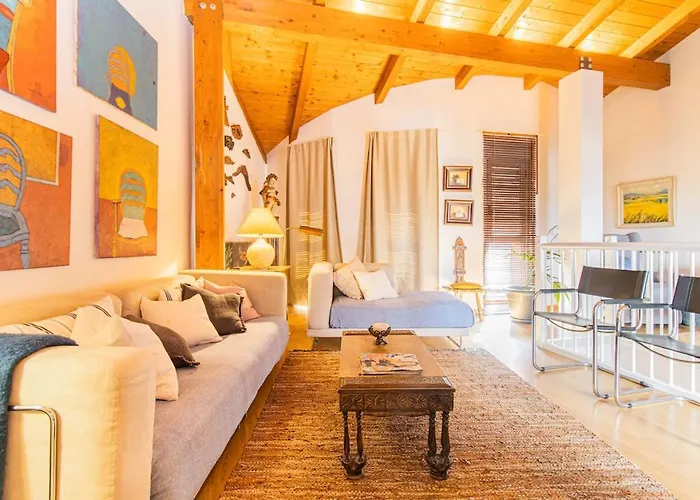 Relax Above The City-terrace, Views & Comfort * Huesca